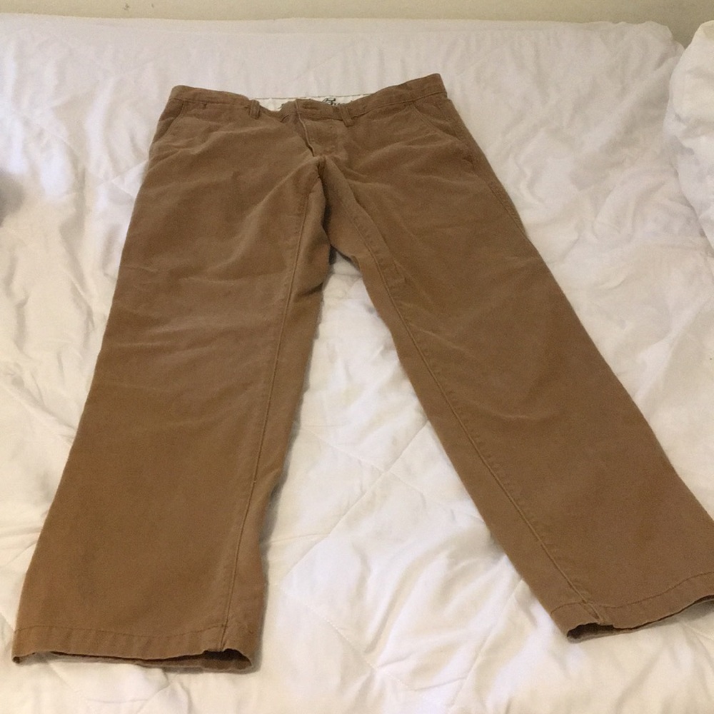 Men’s Eddie Bauer Classic Fit Pants